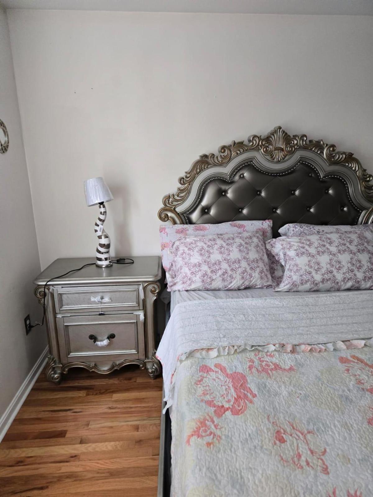Special Rate Worthy Posh And Magnificent 4 Bedrooms And Two & Half Bath Ґрінбелт Екстер'єр фото