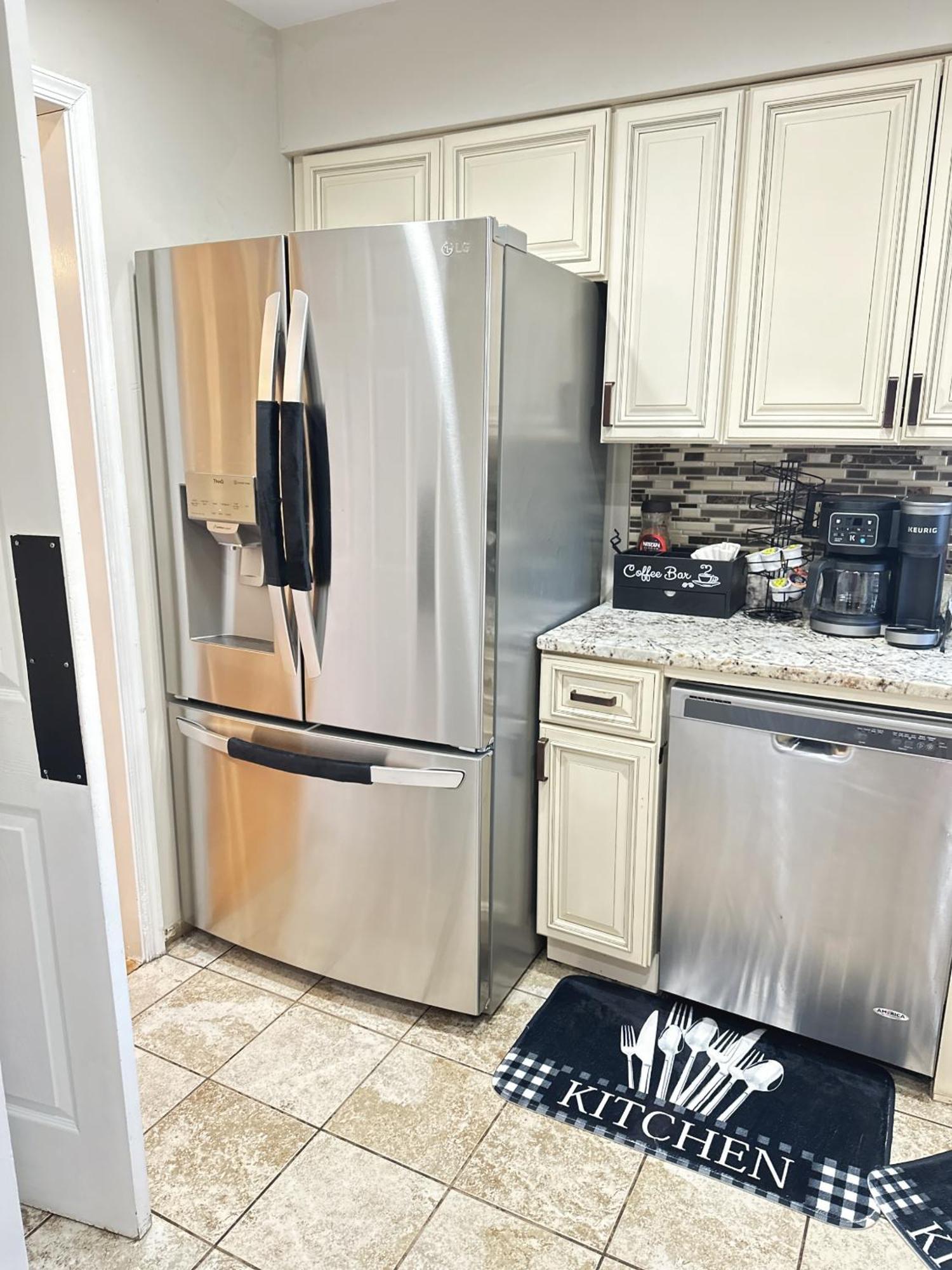 Special Rate Worthy Posh And Magnificent 4 Bedrooms And Two & Half Bath Ґрінбелт Екстер'єр фото