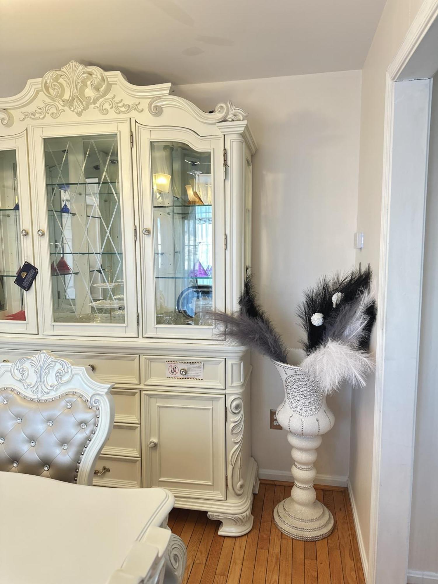 Special Rate Worthy Posh And Magnificent 4 Bedrooms And Two & Half Bath Ґрінбелт Екстер'єр фото